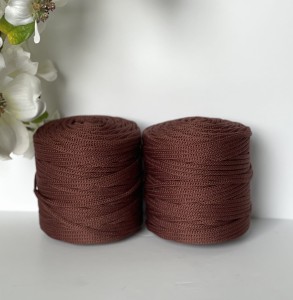 Sznurek 3 mm poliestrowy MAHONIOWY 100 m  