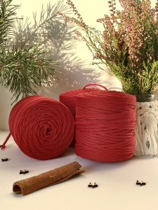 Sznurek 3 mm poliestrowy CZERWONY 100 m 
