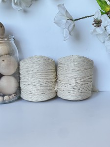 Sznurek 3 mm poliestrowy  WANILIOWY 100 m 