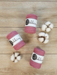 BOBBINY - 3PLY - SZNUREK POTRÓJNIE SKRĘCANY - 1,5 MM - KWIATOWY
