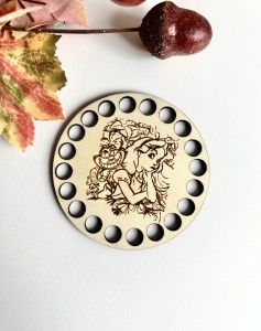 Drewniana baza okrągła 10 cm, koszyczek podkładka pod kubek 4 mm wzór 56