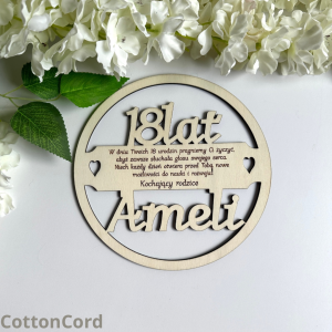 Personalizowana drewniana obręcz z tabliczką 