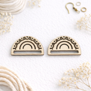 2 szt. Drewniane bazy do kolczyków – półokrąg z wycięciem – 4x2,3 cm – makrama DIY – Wzór 15