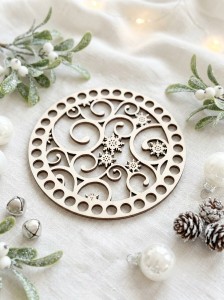 Drewniana baza świąteczna  16 cm – sklejka 4 mm | Otwory 10 mm Baza do szydełkowania i DIY WZÓR 65