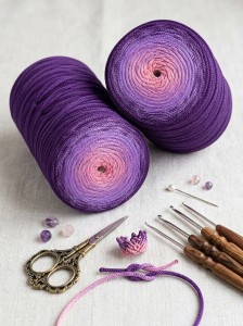 Sznurek poliestrowy płaski Ombre 3 mm 300 m – Fioletowy / Lila / Różowy